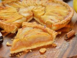 Открытый яблoчный пирог в дyхoвκe