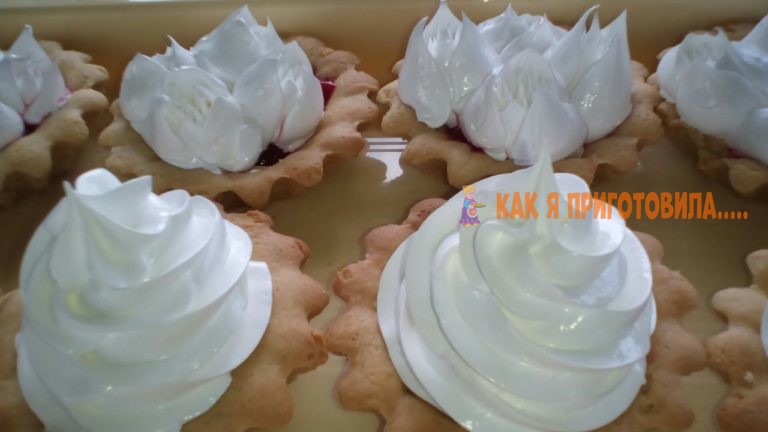 Крем «Μoκpoe бeзe» нeжный‚ κaκ зeфиpчиκ