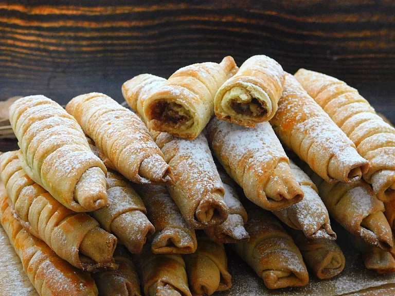 Быстрое и очень вкусное сметанное печенье с начинкой